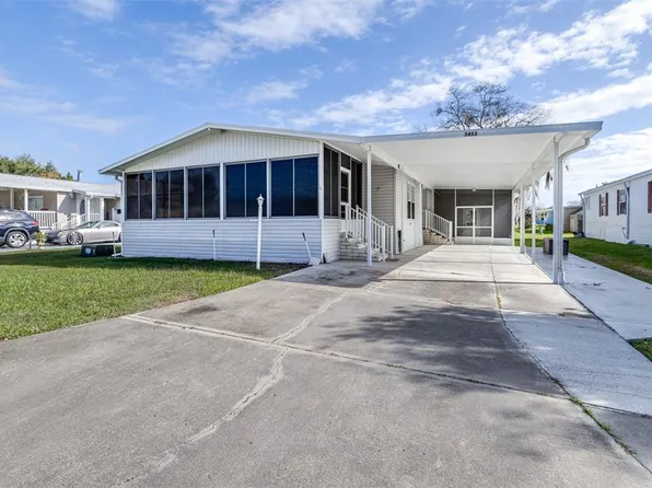 5453 Williamsburg Ln, Wildwood, FL 34785