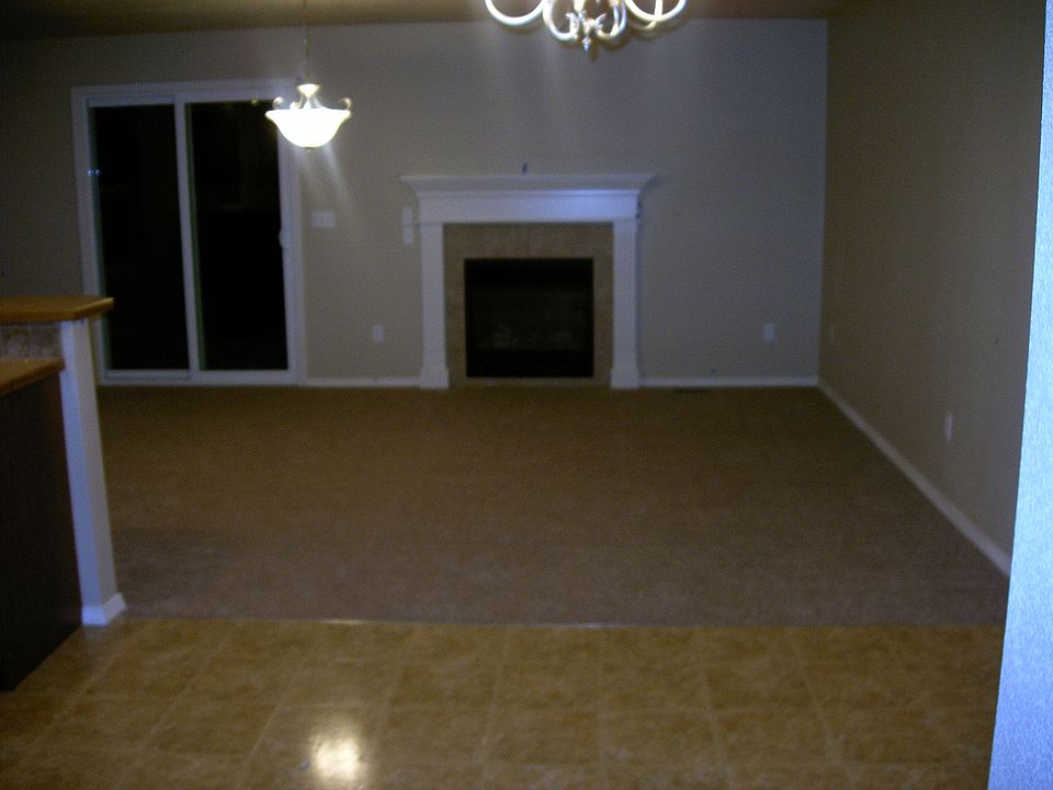 2nd image of 1189 N Nichole Ave