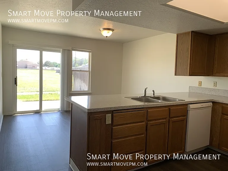 973 E Blue Heron St — Photo 6