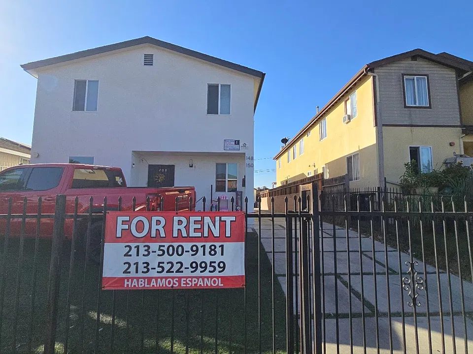 150 E 109th Pl