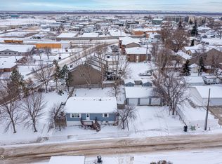 524 6th St E, Williston, ND 58801