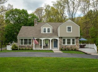 137 W Main St, Westborough, MA 01581