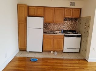 95 Rochelle St, Bronx, NY 10464