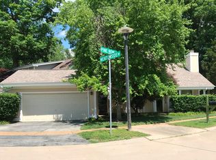 1405 Pine Row Ct, Saint Louis, MO 63146