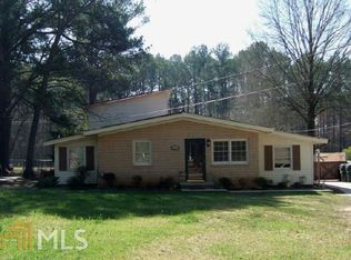 323 W Bonnell St, Oxford, GA 30054
