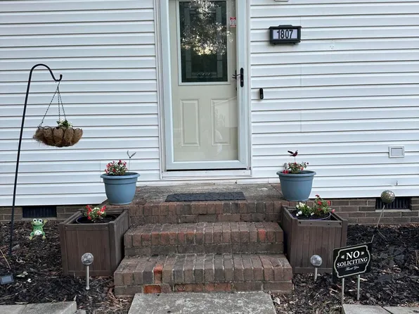 1807 Margaret Ln, Burlington, NC 27217