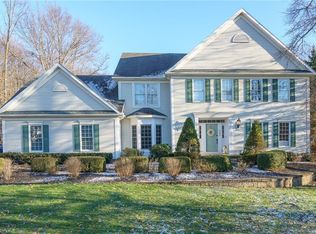 860 Ridgewood Blvd, Hudson, OH 44236