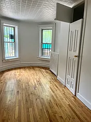 Rented by Alexander Bilu, LREB