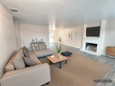 5939 E Ramona Ave, Fresno, CA, 93727