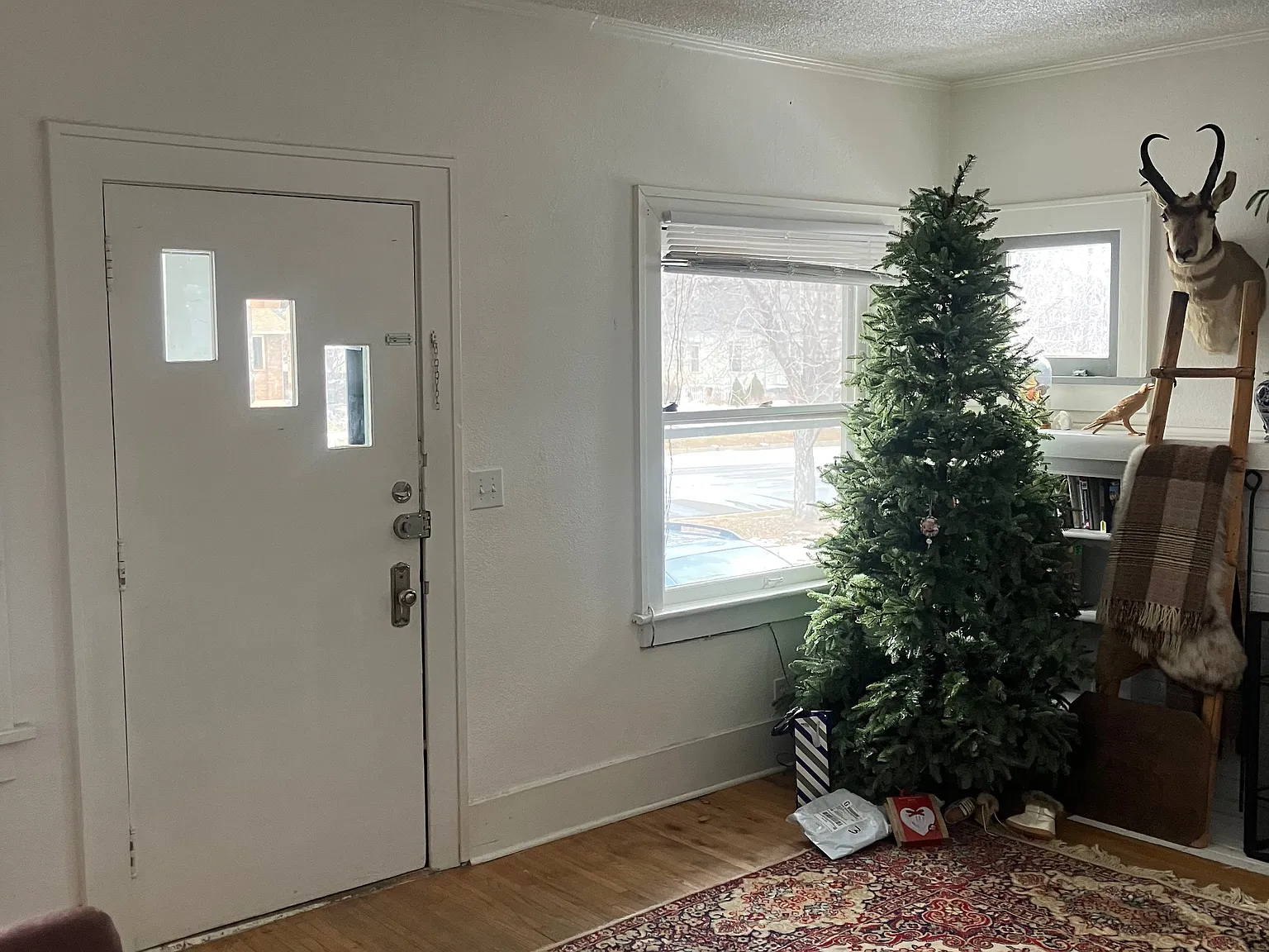 1824 13th Ave — Photo 2
