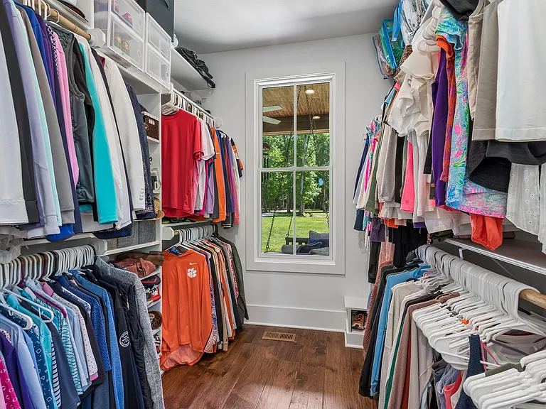6450 Stewart Rd — Photo 35