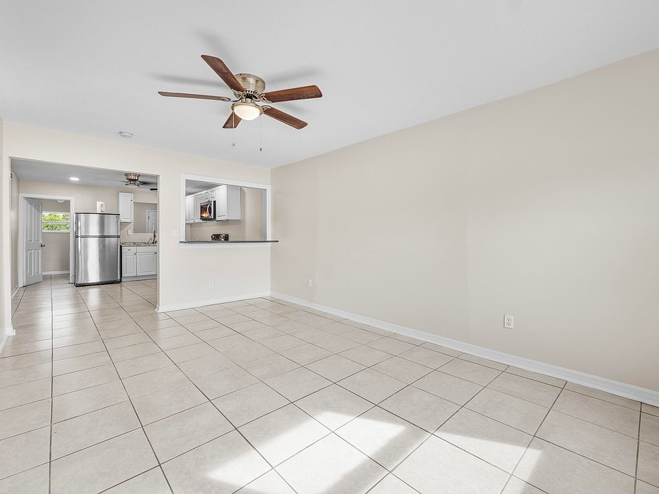 1st image of 1400 Binney Dr #1400