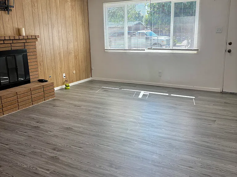 4300 Kenny St — Photo 3
