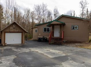 2941 S Singing Woods Dr, Wasilla, AK 99623
