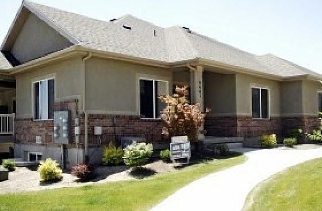 1st image of 4441 W Bridgestone Dr