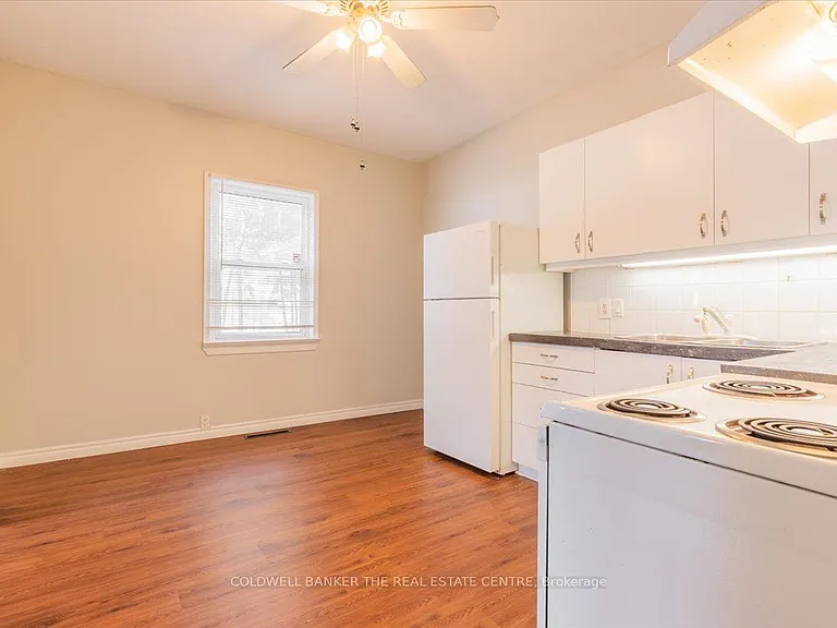 24 Maple St — Photo 29