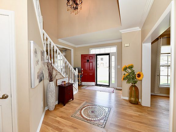 3rd image of 9898 Brightwater Dr