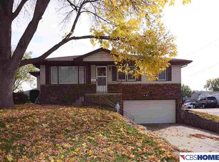 4465 S 39th St, Omaha, NE 68107