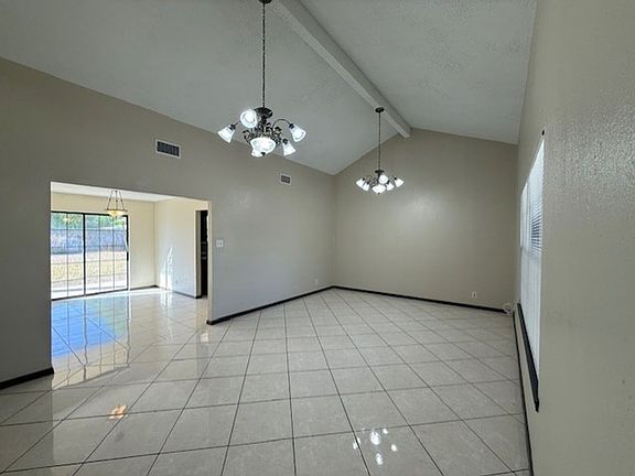 2nd image of 516 Saint James Dr
