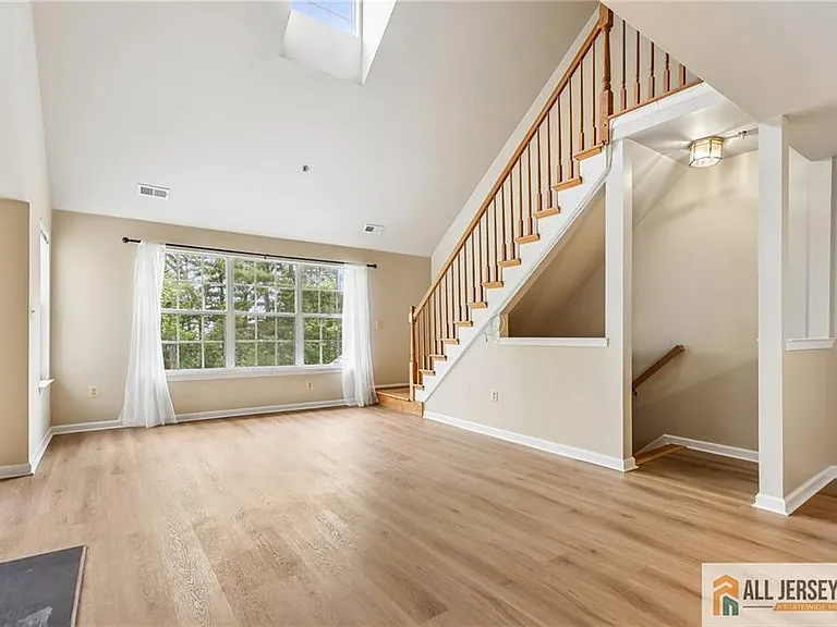 624 Brickhouse Rd — Photo 6