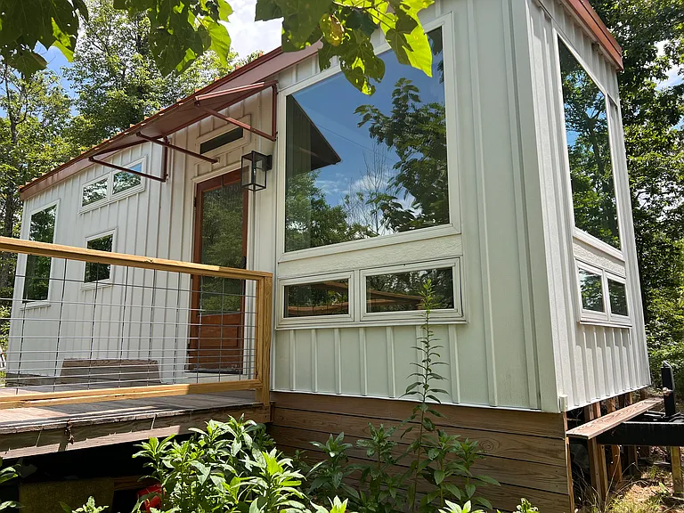 274 Winding Ridge Rd — Photo 2