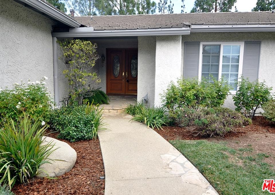 1st image of 6084 E Larkellen Ct