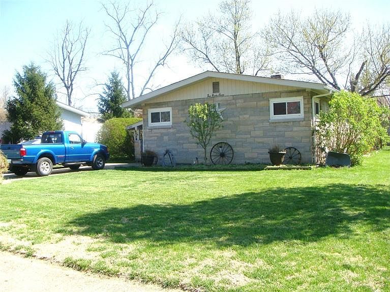 1st image of 497 Magie Ave
