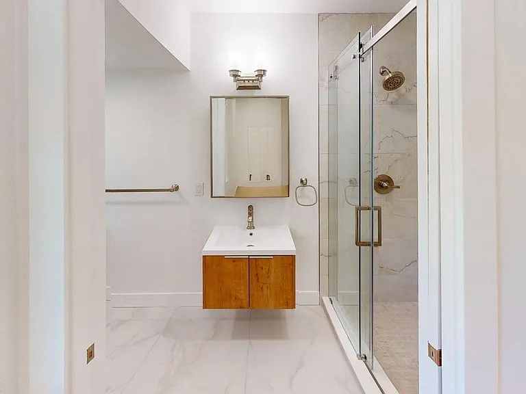 717 I St — Photo 4
