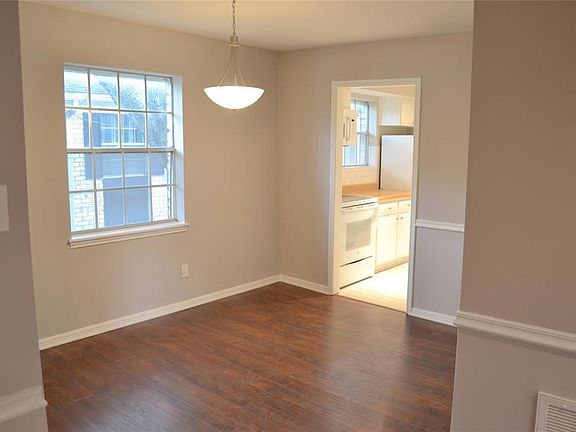 Dining area with view of courtyard