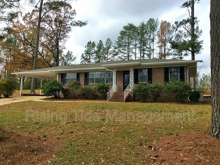 618 Pinedale Dr SW — Photo 1