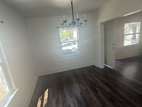 4th image of 5704 Shasta Ave