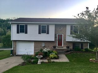 8 Kerry Way, Lost Creek, WV 26385