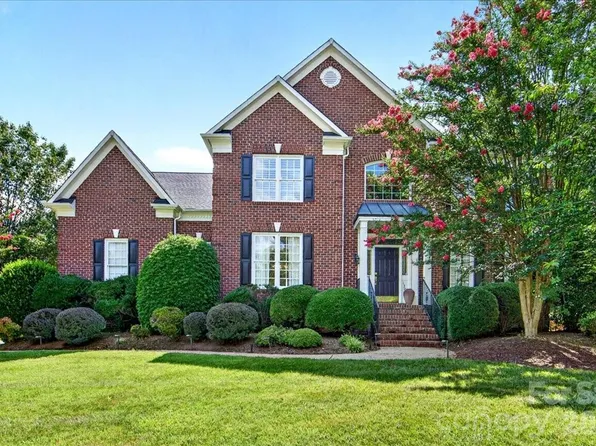 1308 Rockfish Dr, Matthews, NC 28105