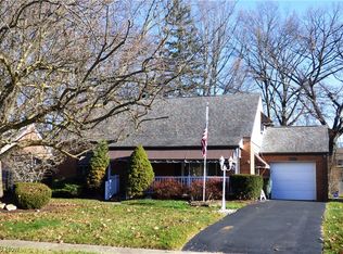 724 Roselawn Ave NE, Warren, OH