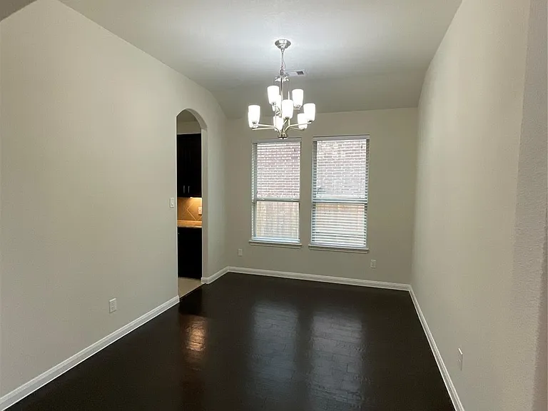 10022 Western Pine Trl — Photo 5