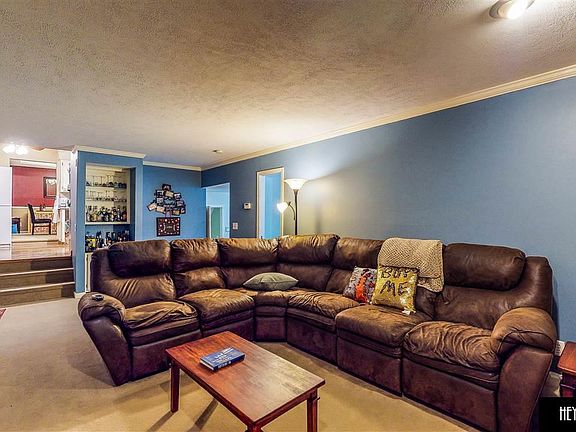 5th image of 12854 Sky Park Dr