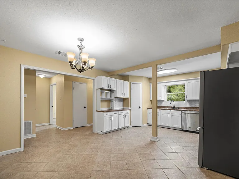 3622 Dawnwood Dr — Photo 8