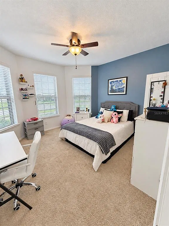 3 bed, 2.0 bath, 1700 sqft, $2,000 — Photo 4