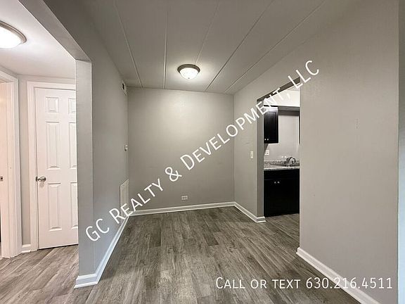 3rd image of 350 Wilson Ave APT C