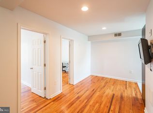 1116 Pine St APT 3F, Philadelphia, PA 19107
