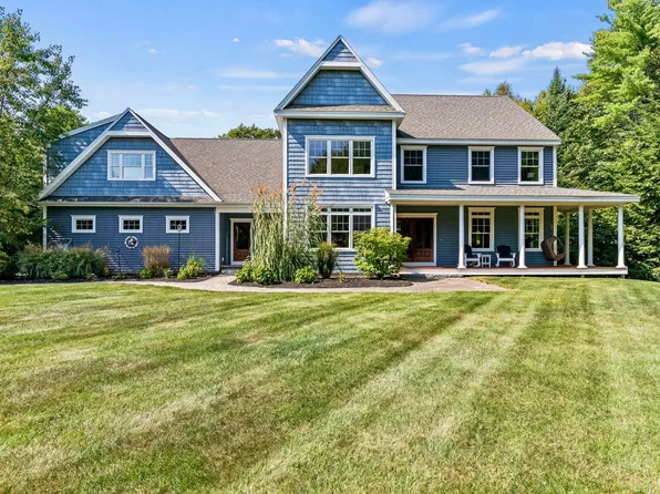 38 Freedom Road, Scarborough, ME 04074