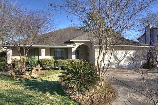 1st image of 13406 Ravenwing Dr