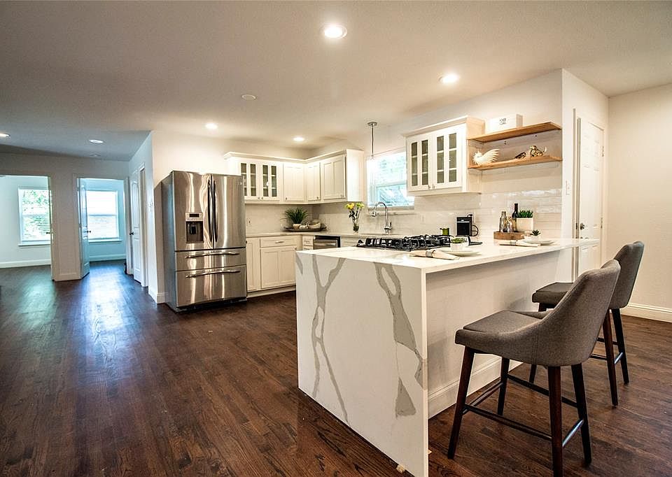 1st image of 9917 Harwell Dr