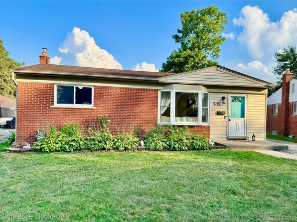 9715 Sylvester St, Taylor, MI 48180