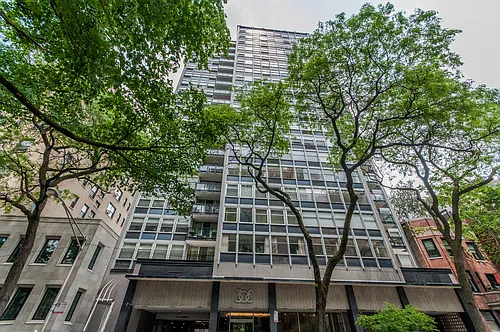 30 E Elm St Photo 1