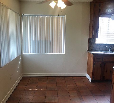 5th image of 4750.5 Seminole Dr #4750.5
