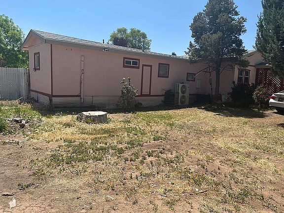 2nd image of 8 Vallecitos Ln
