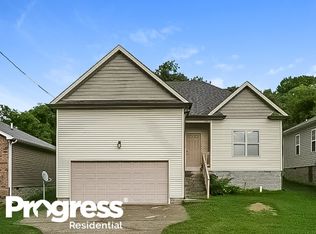 105 Larkin Springs Rd, Madison, TN 37115