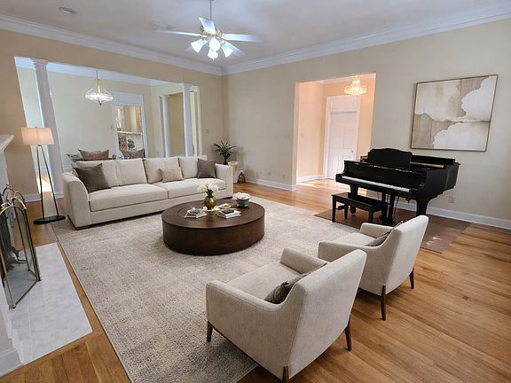 4th image of 258 N White Station Rd