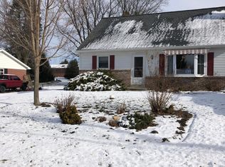 2476 Ellendale Dr, Lancaster, PA 17602